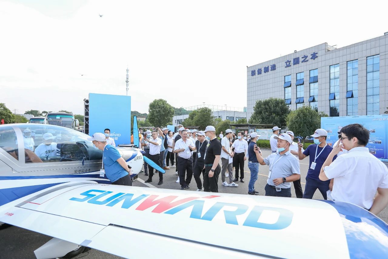 逛展超热闹！k1体育
成果展示会高能名场面来袭