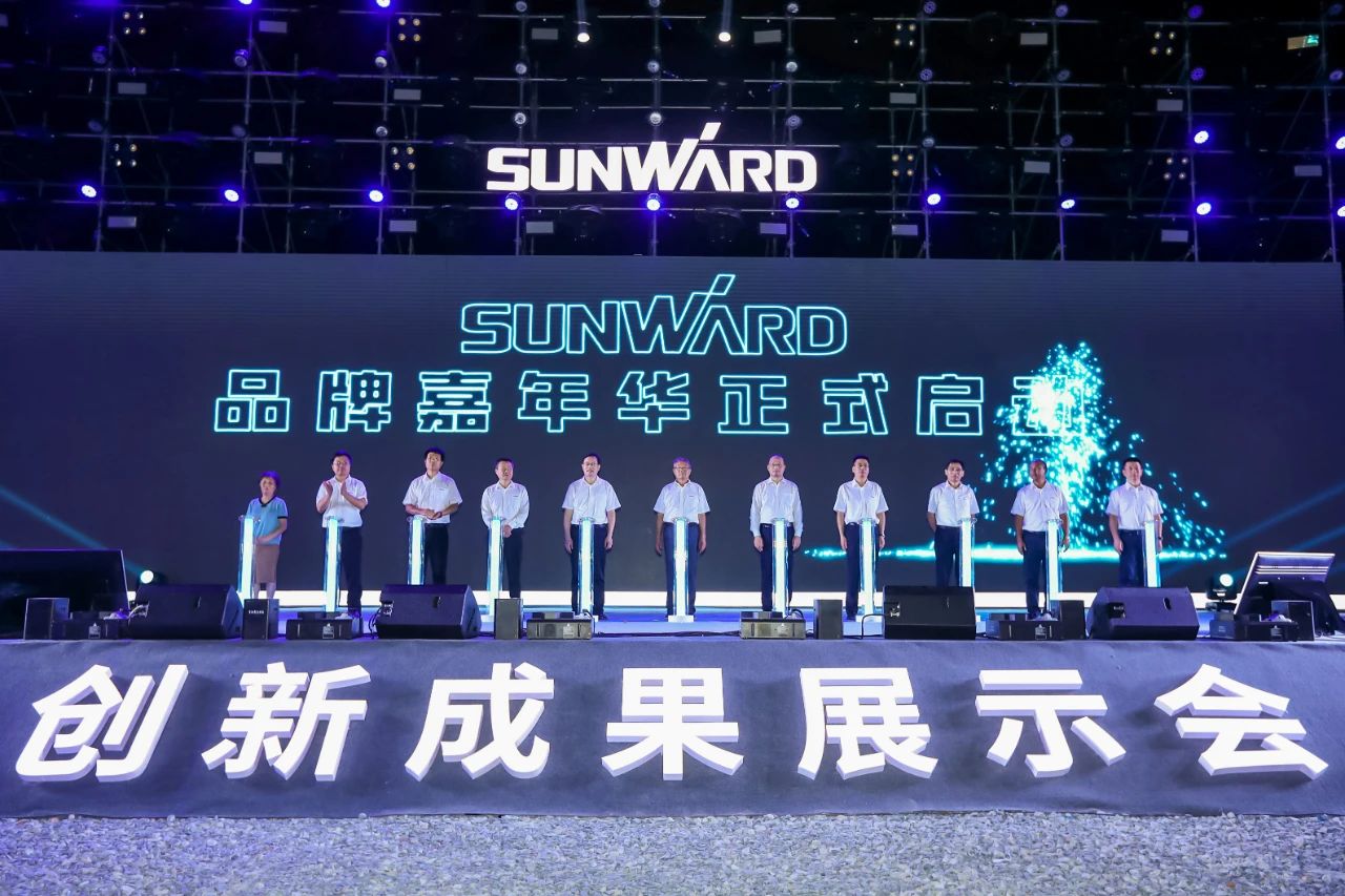 逛展超热闹！k1体育
成果展示会高能名场面来袭