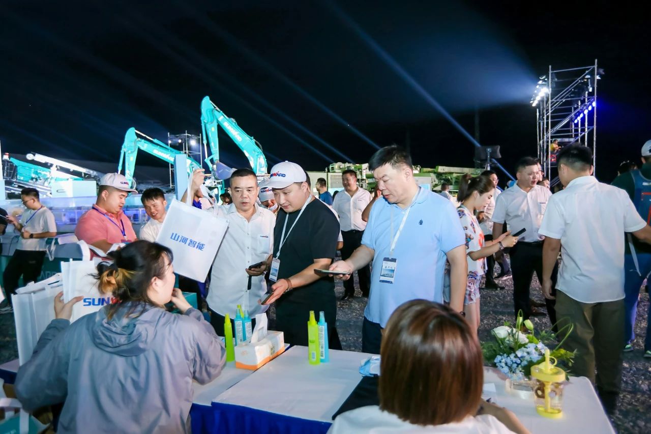 逛展超热闹！k1体育
成果展示会高能名场面来袭