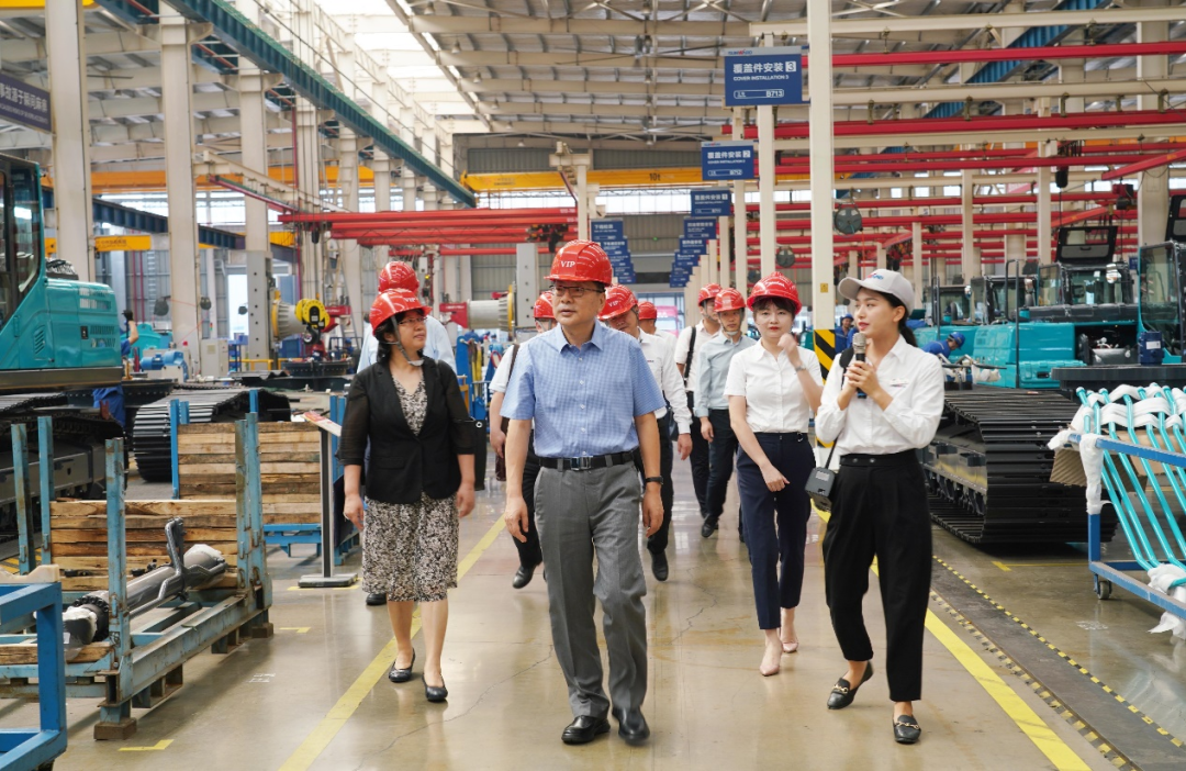 中国出口信用保险公司领导一行调研k1体育
