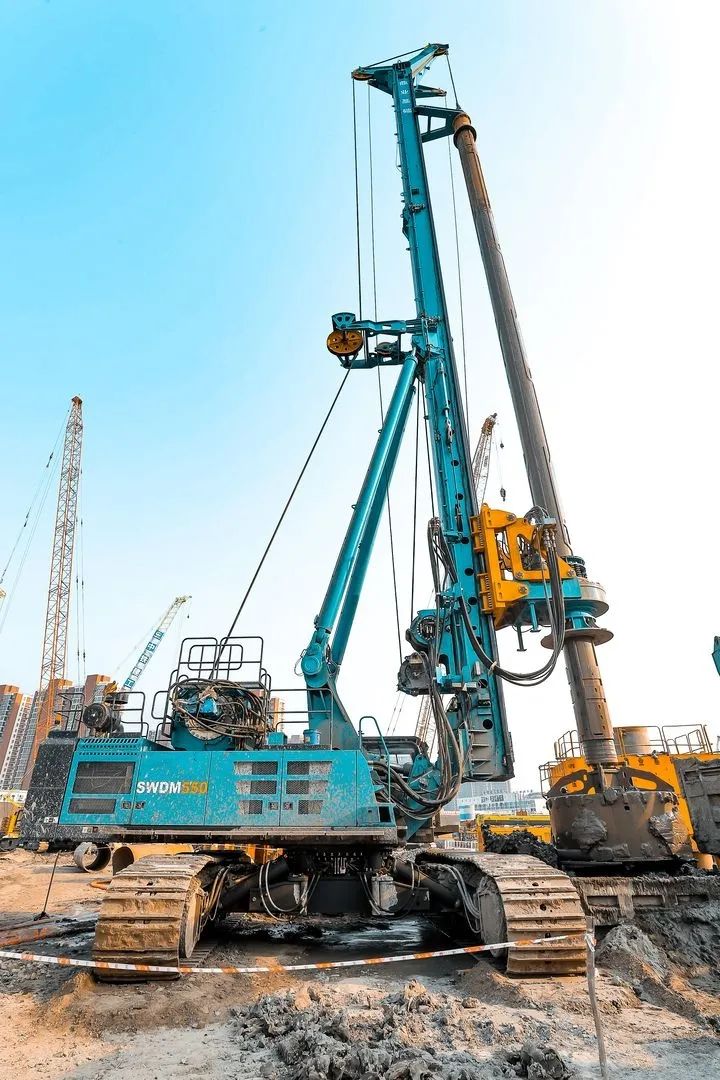 大国重器！k1体育
超级装备助力北京城市副中心综合交通枢纽站建设