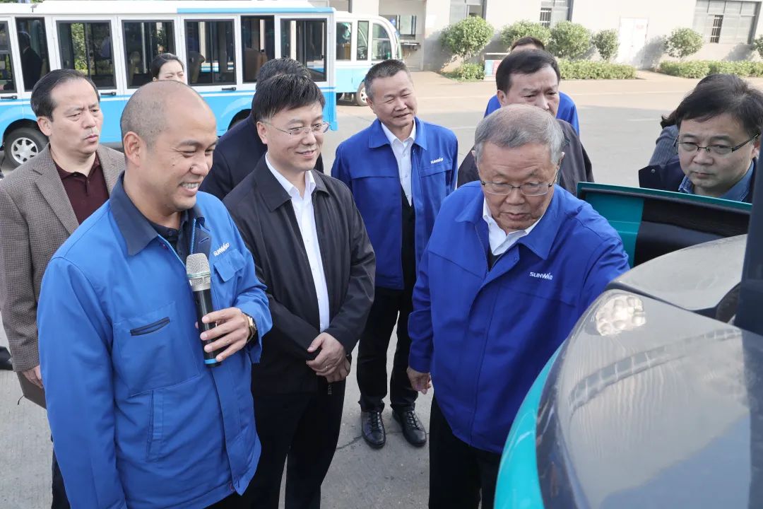 广州工控总经理景广军调研k1体育
