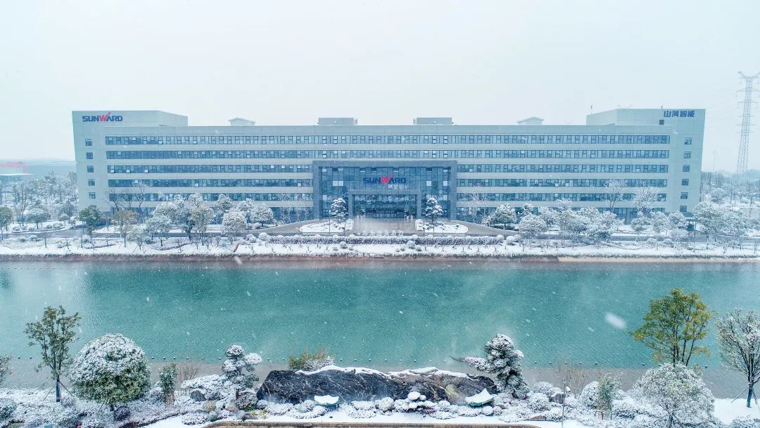 瑞雪兆丰年,邀您共赏雪中山河!