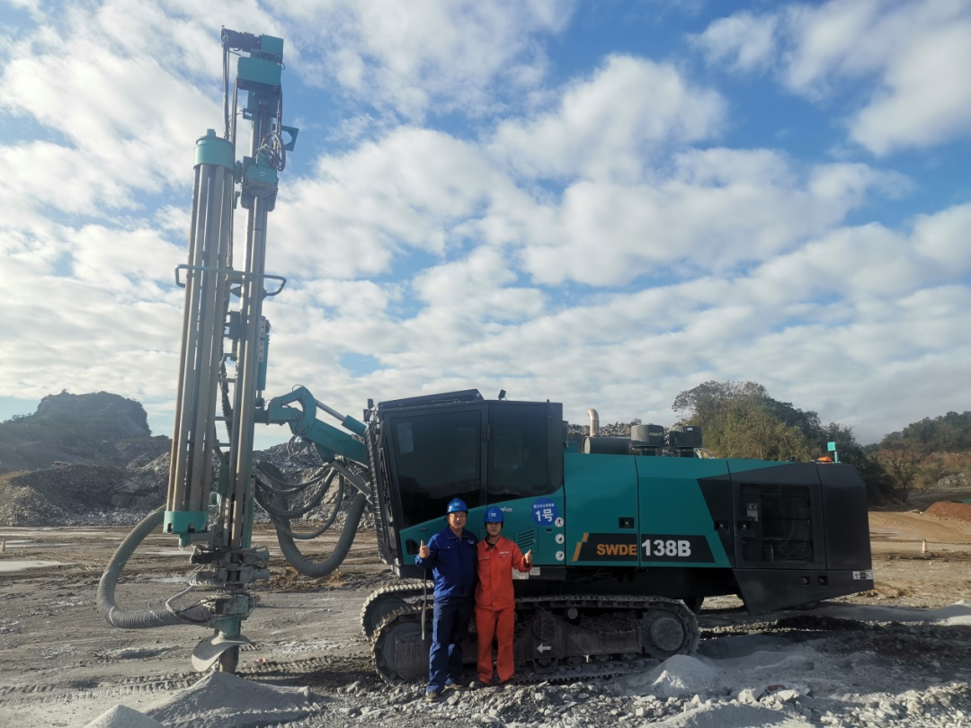 追加订单！k1体育
一体化潜孔钻机助力海南华润水泥获好评