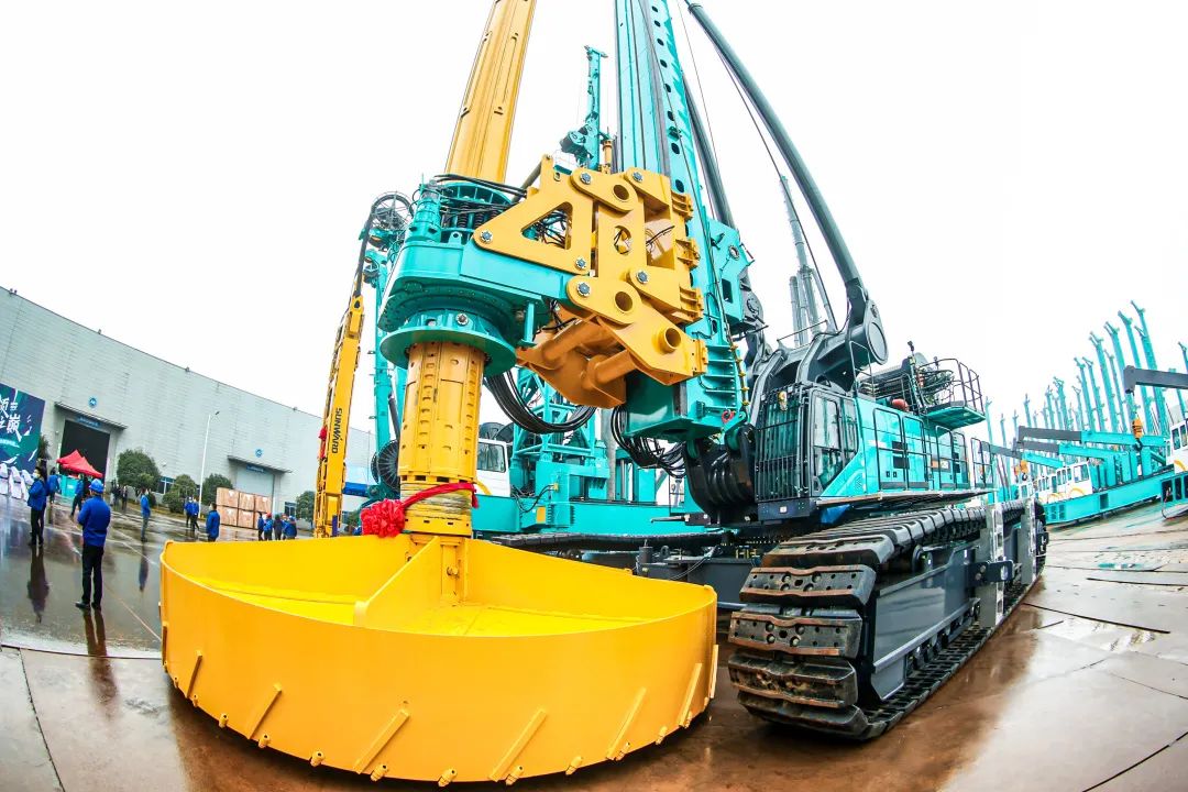 多款产品问鼎世界之最!k1体育
地下工程装备全球发布会成功举行