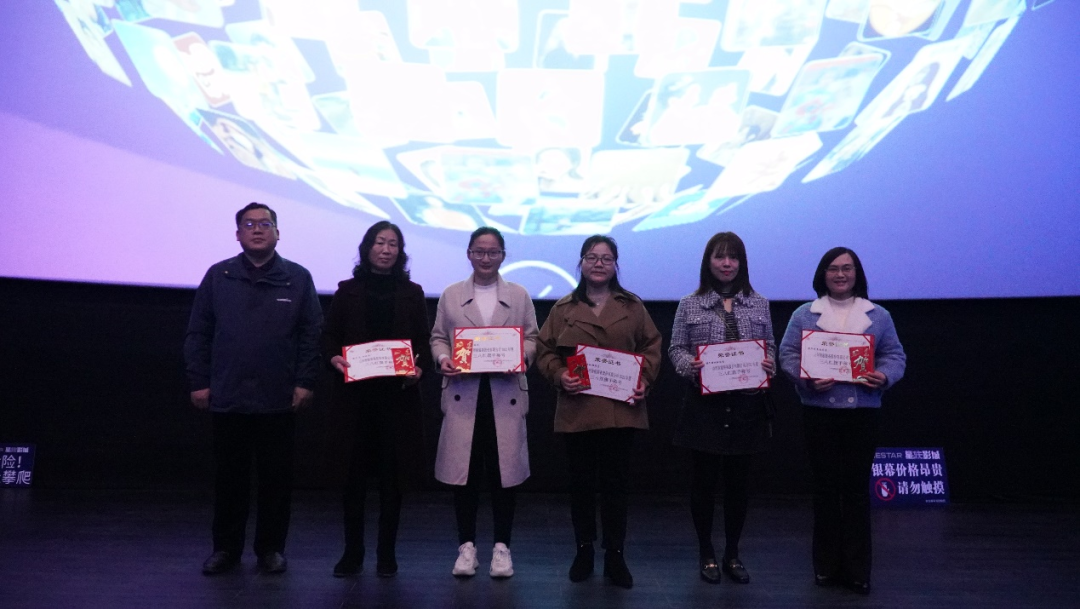 福利多多！k1体育
开展系列活动宠“女神”