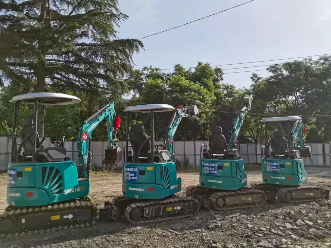 好服务、好设备!k1体育
挖掘机再获客户追加订单