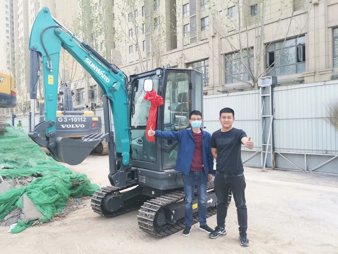 冲、冲、冲!带您感受k1体育
挖掘机火热交机时刻