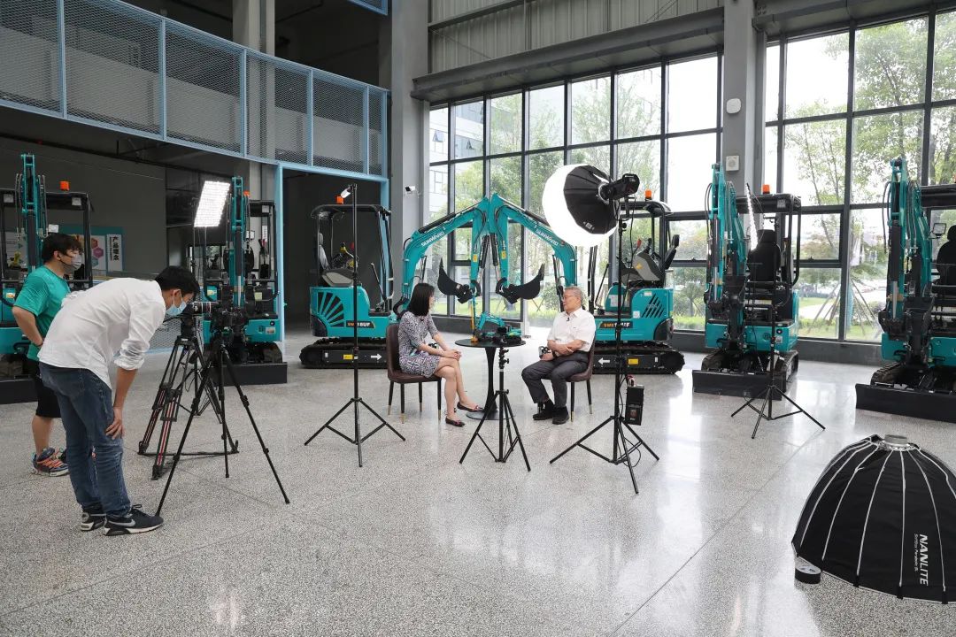 CGTN探厂！专访k1体育
董事长、首席专家何清华花絮来了