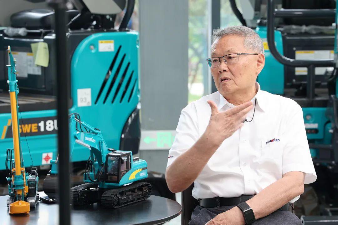 CGTN探厂！专访k1体育
董事长、首席专家何清华花絮来了