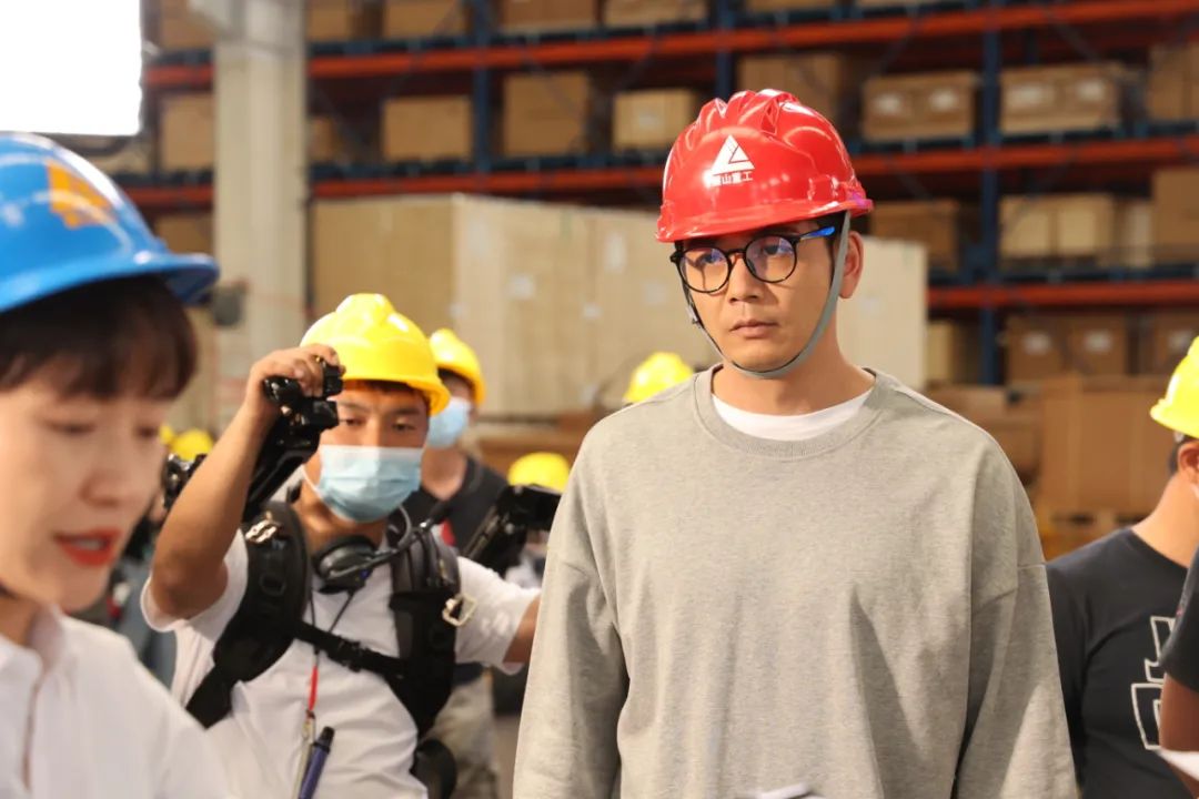 图集 | 坐等开播！k1体育
协拍电视剧《重中之重》杀青