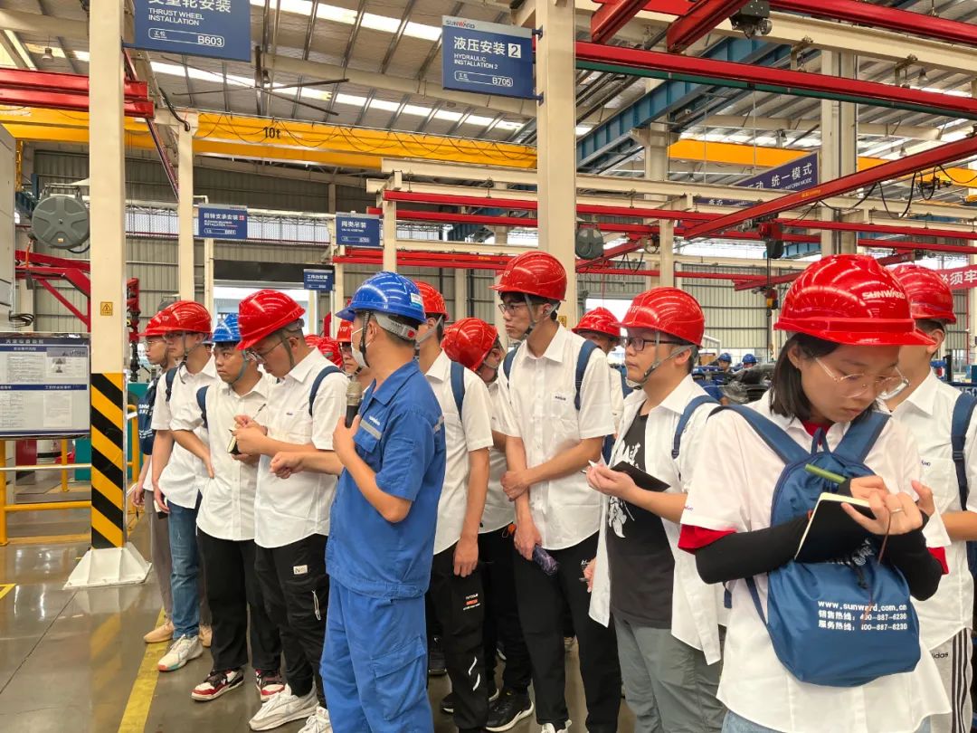 校招 | 盛夏七月,这群“向着太阳奔跑”的少年来k1体育
啦!