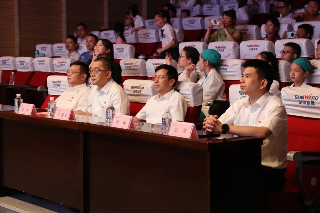 缤纷“暑”假，不负所“托”！k1体育
职工子女暑期托管班结业啦