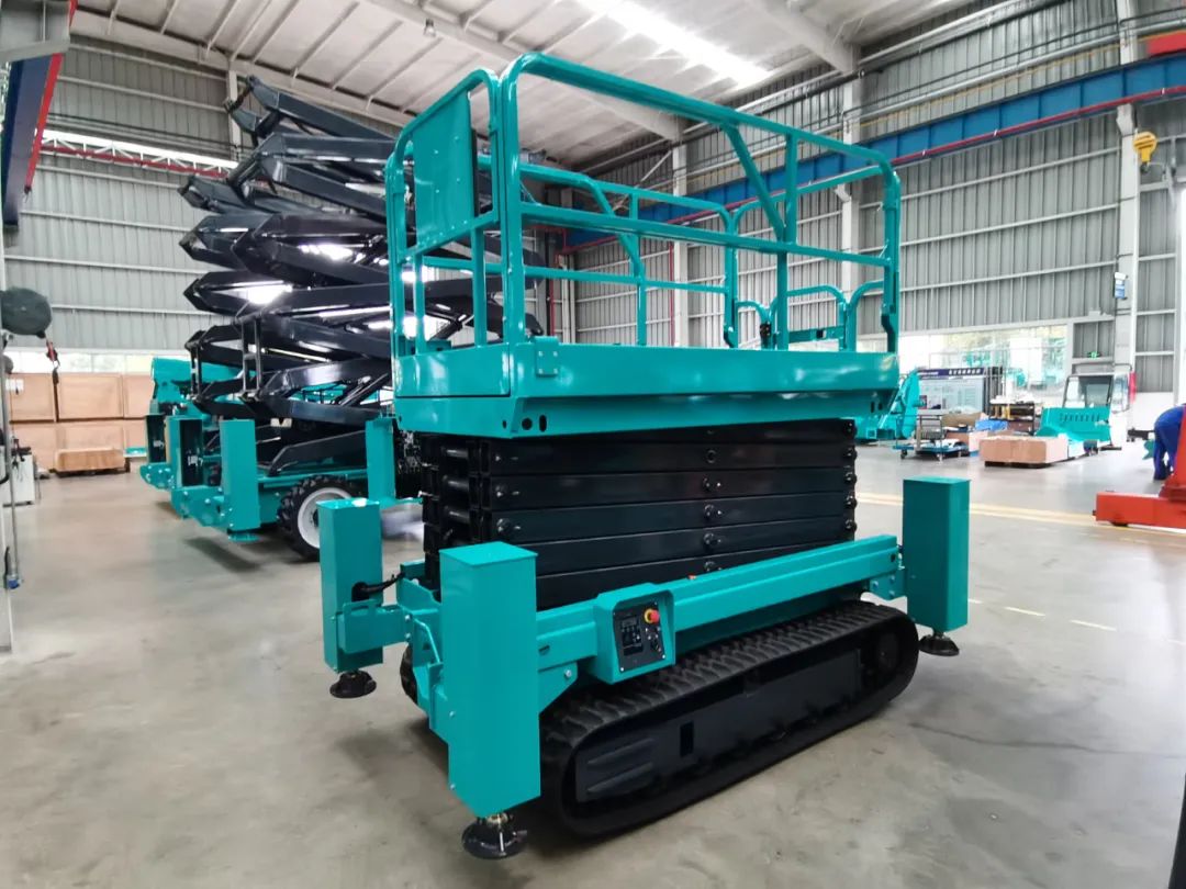 加速电动化产品布局，k1体育
第一款履带剪叉式高空作业平台来了！