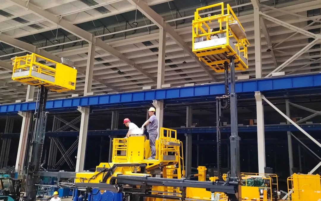 为铁路运输保驾护航！k1体育
自主研制首套三平台作业装置成功交付