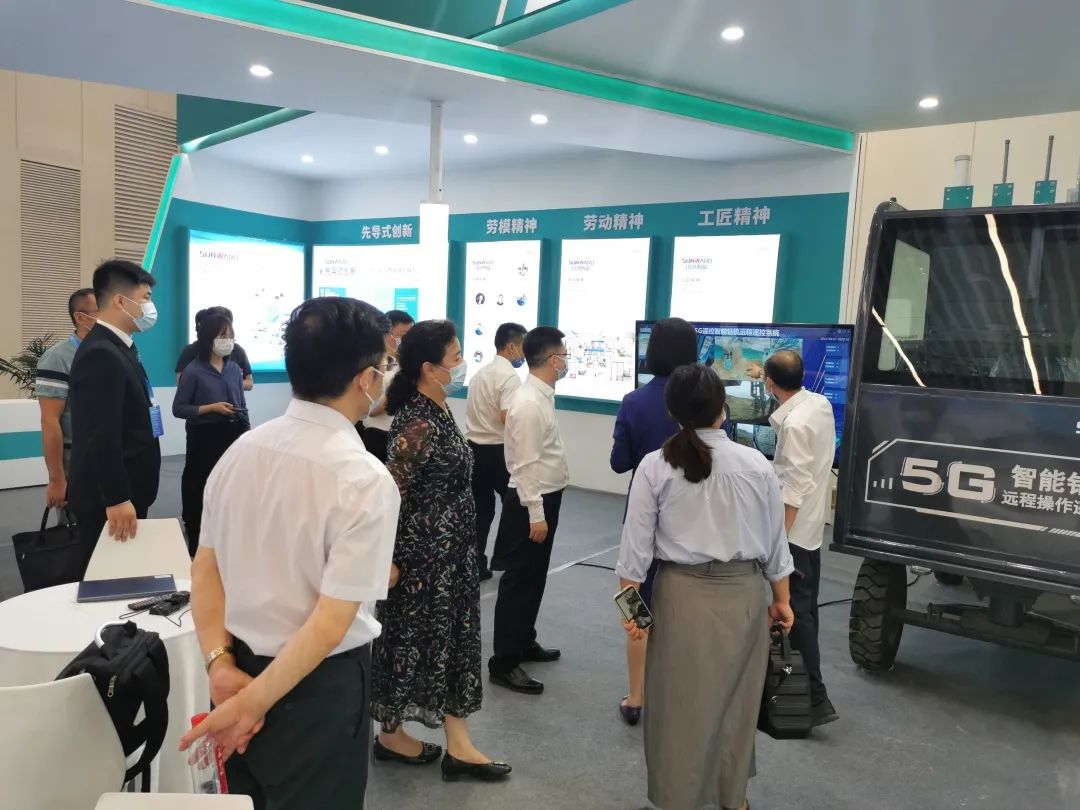 匠心山河,制造报国!k1体育
装备亮相首届湖湘劳模工匠创新成果展