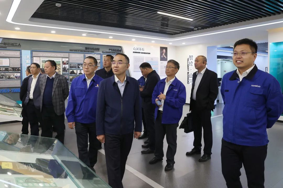 强强联合，夯实湖南工程建设湘军！k1体育
与湖南路桥签订战略合作协议