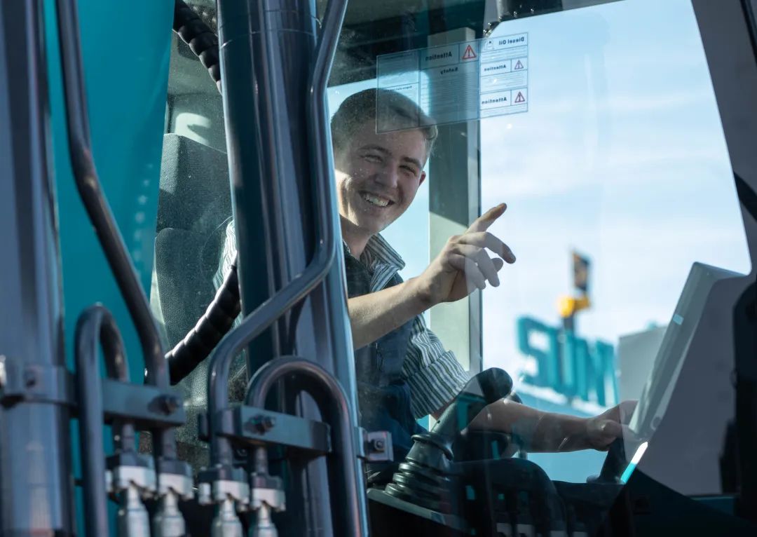 Bauma 2022 | 一组火热现场图带您重温k1体育
德国宝马展之旅