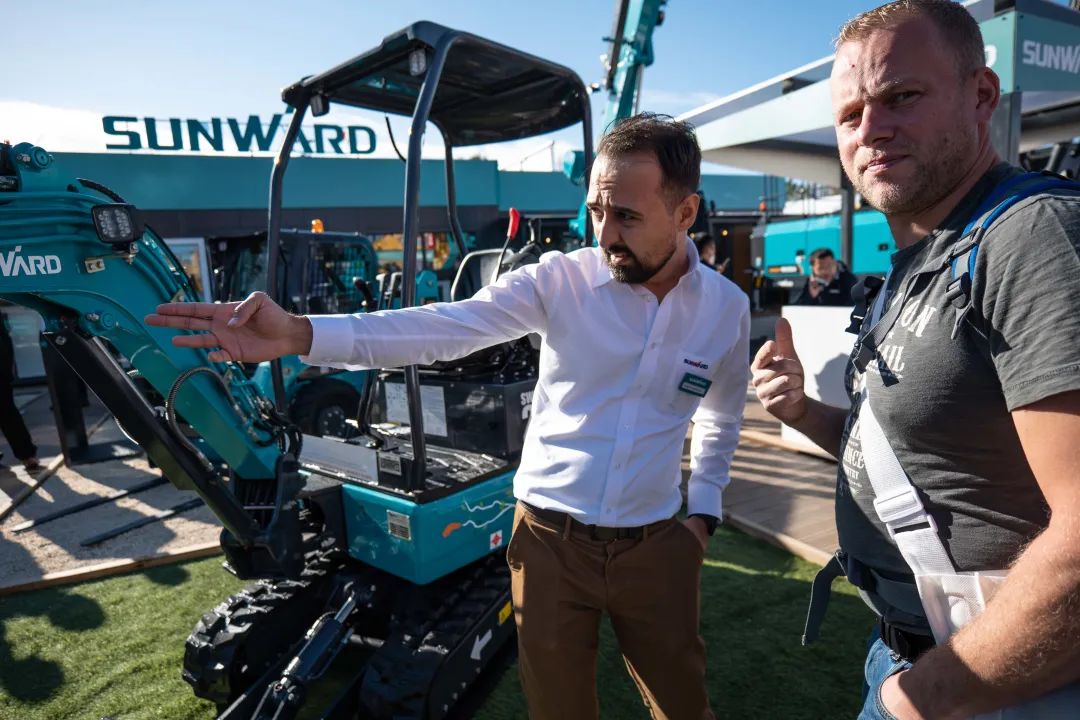 Bauma 2022 | 一组火热现场图带您重温k1体育
德国宝马展之旅