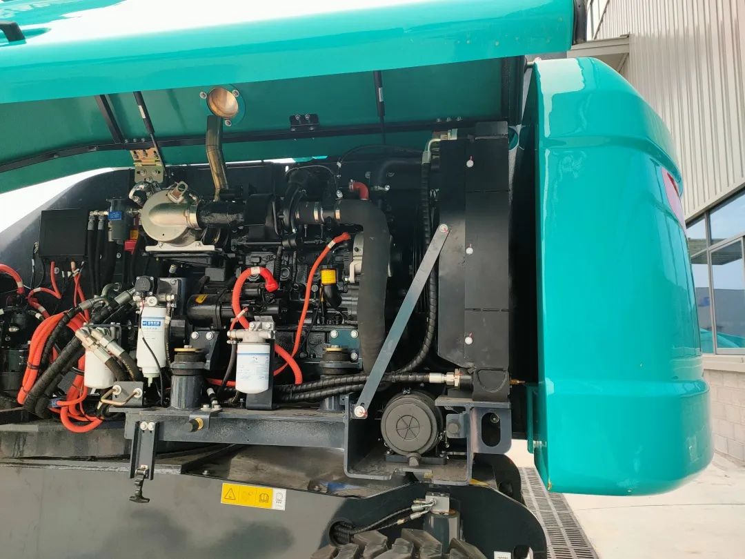 无需扩桥！k1体育
国四款32米直臂式高空作业平台成功下线