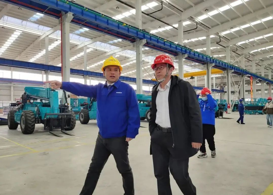 吹响复工“冲锋号”，全力冲刺“开门红”！k1体育
高空机械复工复产进行时