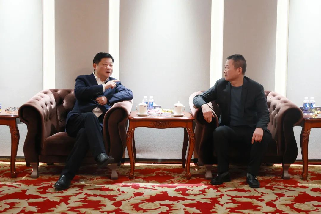 新春第一访！付旭明走访慰问k1体育
