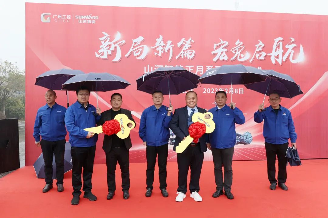 新局新篇，宏兔启航！k1体育
超200台套设备集中发货