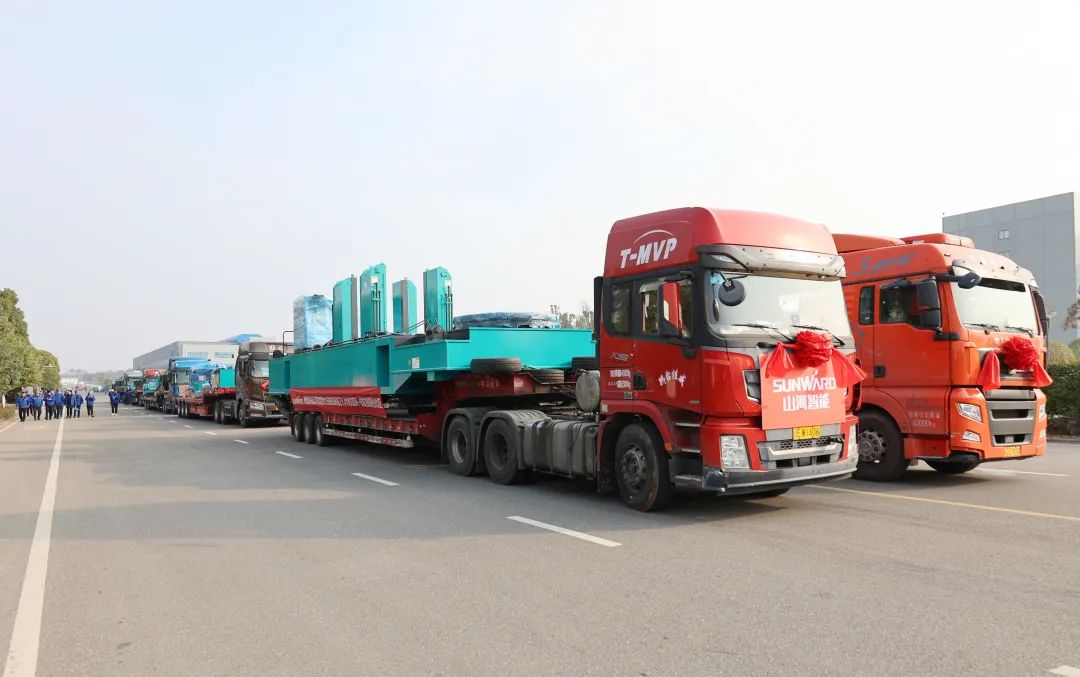 喜迎龙抬头！k1体育
大吨位PDP工法引孔式静力压桩机出征哥伦比亚