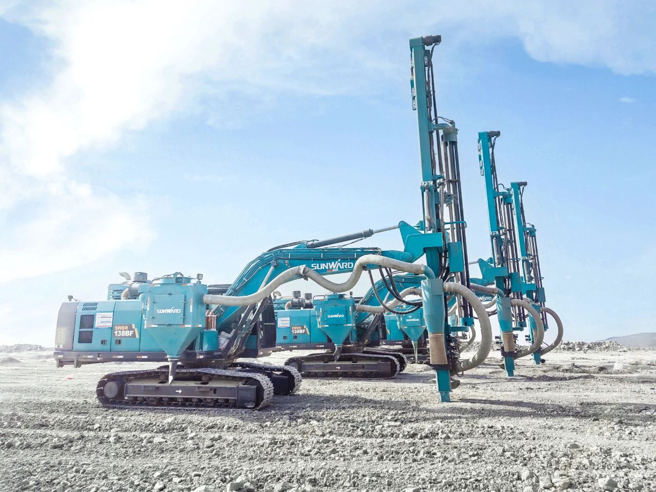 “绿色智能矿山建设专家”！k1体育
全新一代切削潜孔一体式钻机重拳出击