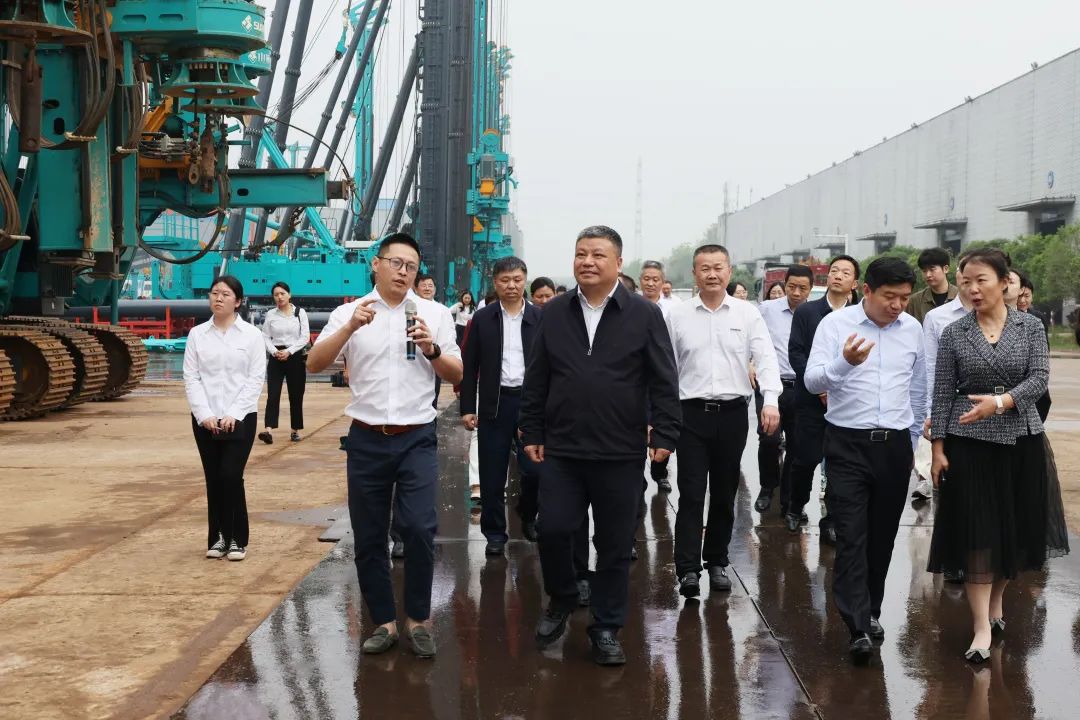 长沙市政协主席陈刚调研k1体育