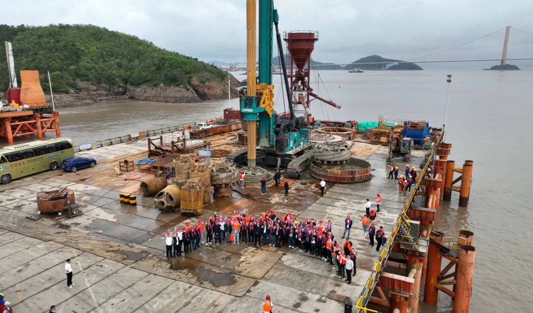 超级装备助建超级工程！k1体育
超级旋挖钻机SWDM1280推介会成功举办