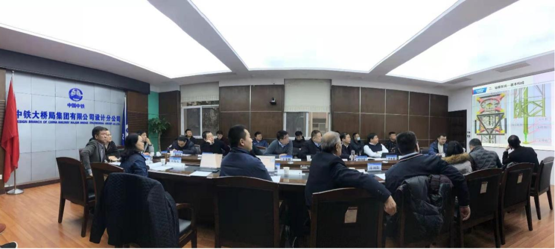 超级装备助建超级工程！k1体育
超级旋挖钻机SWDM1280推介会成功举办