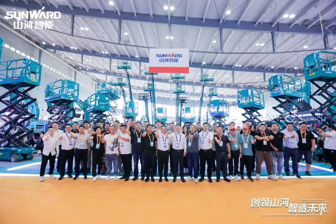 聚焦电动化、智能化!k1体育
全系列高空机械产品亮相长沙展