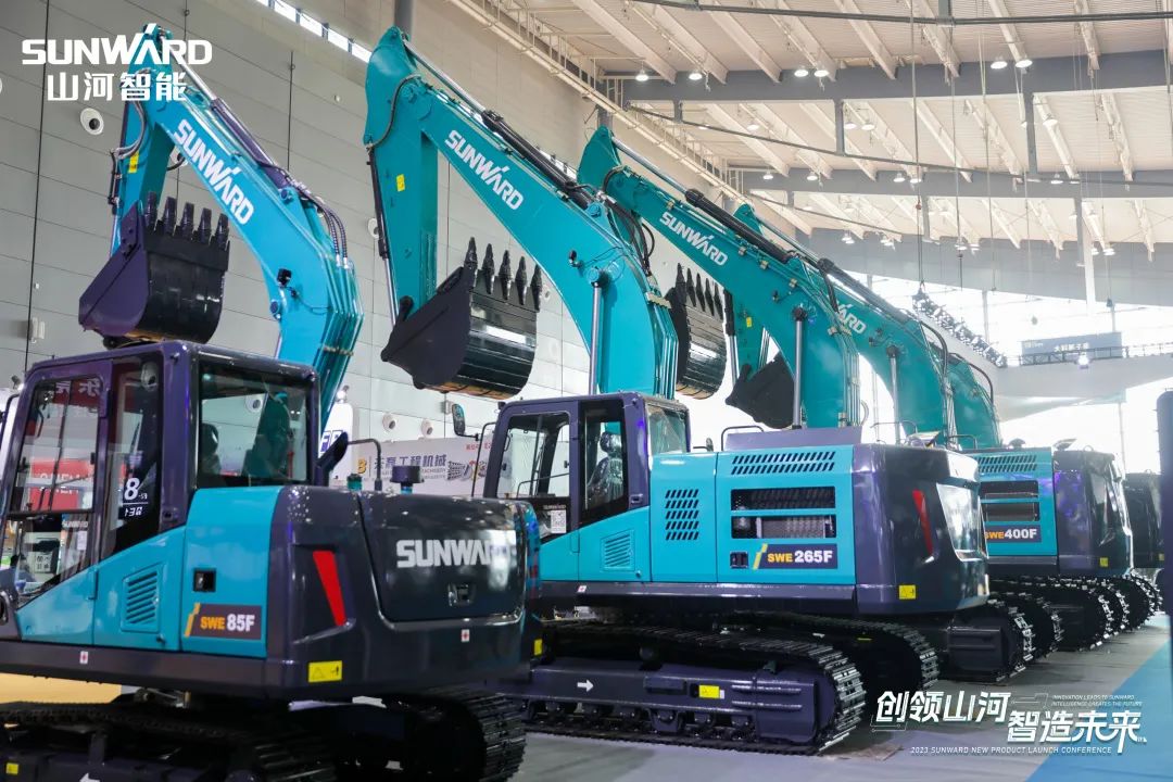 精品出击、互动不断！k1体育
F系列挖掘机闪耀长沙展