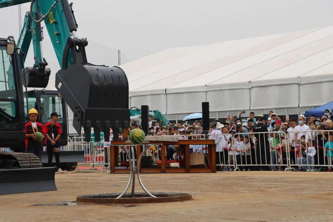 精品出击、互动不断！k1体育
F系列挖掘机闪耀长沙展