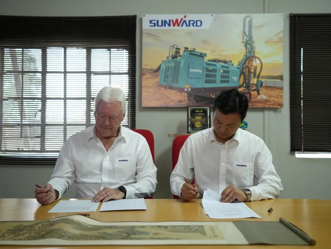 登陆南非,k1体育
新型凿岩利器交付客户