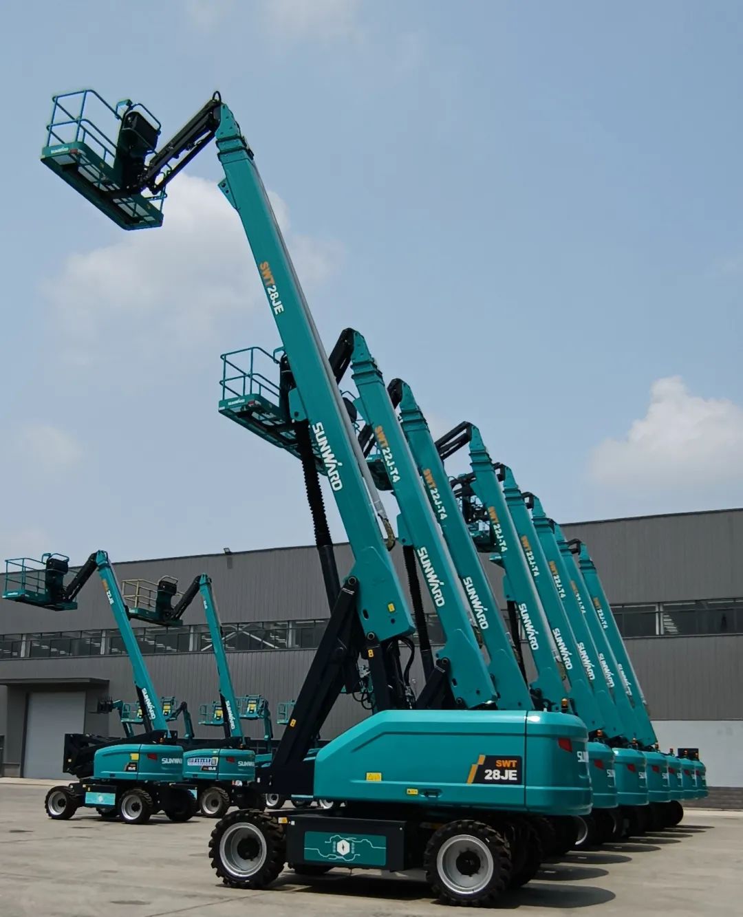 新能源家族再添“新丁”！k1体育
三款电动臂式高空作业平台齐下线