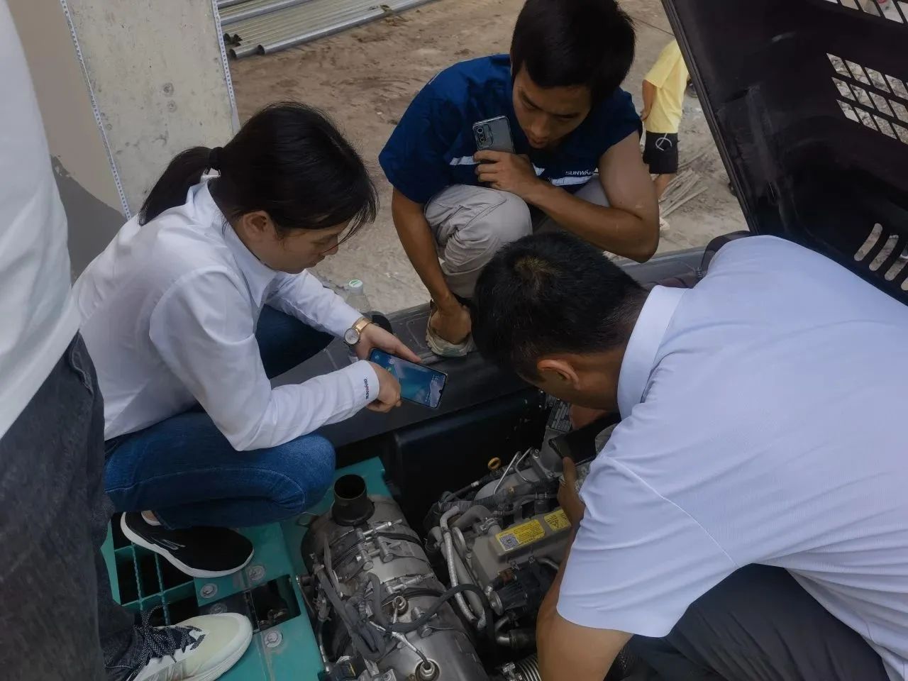 步履不停,服务不止!k1体育
挖掘机服务万里行火热进行中