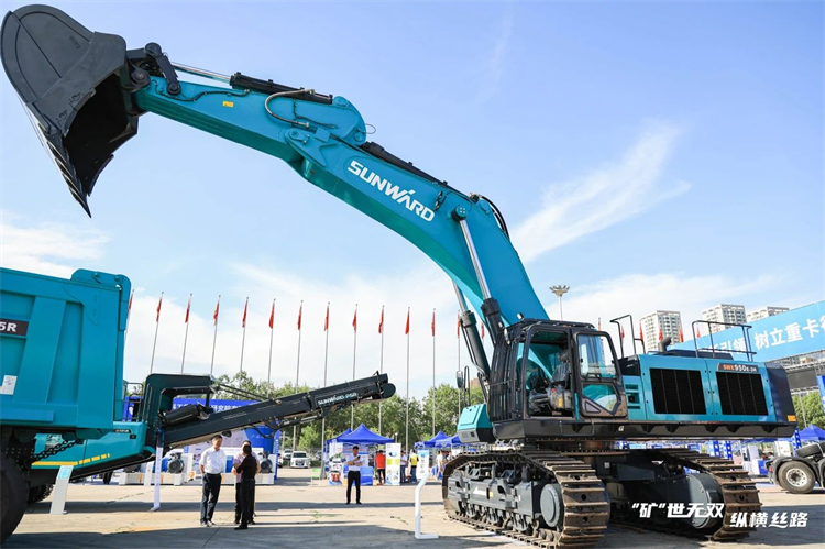 “矿”世无双,纵横丝路!k1体育
亮相第十三届新疆国际矿业与装备博览会