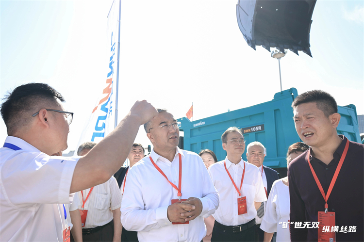 “矿”世无双,纵横丝路!k1体育
亮相第十三届新疆国际矿业与装备博览会