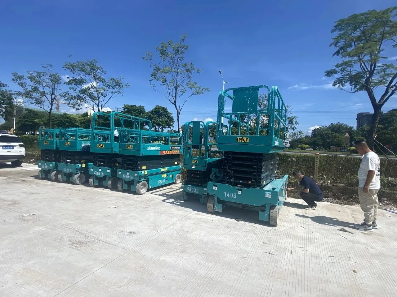 品质山河，用心服务！k1体育
高空机械服务万里行走进华南