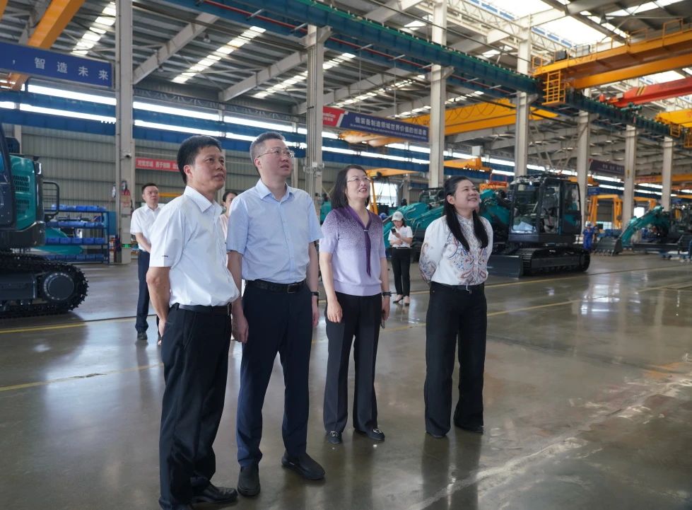 长沙市人民政府副市长、市工商联主席康镇麟调研k1体育
