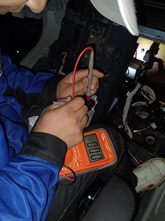 一线“热”闻 | 专业售后，用心服务！k1体育
挖掘机服务万里行一直在路上