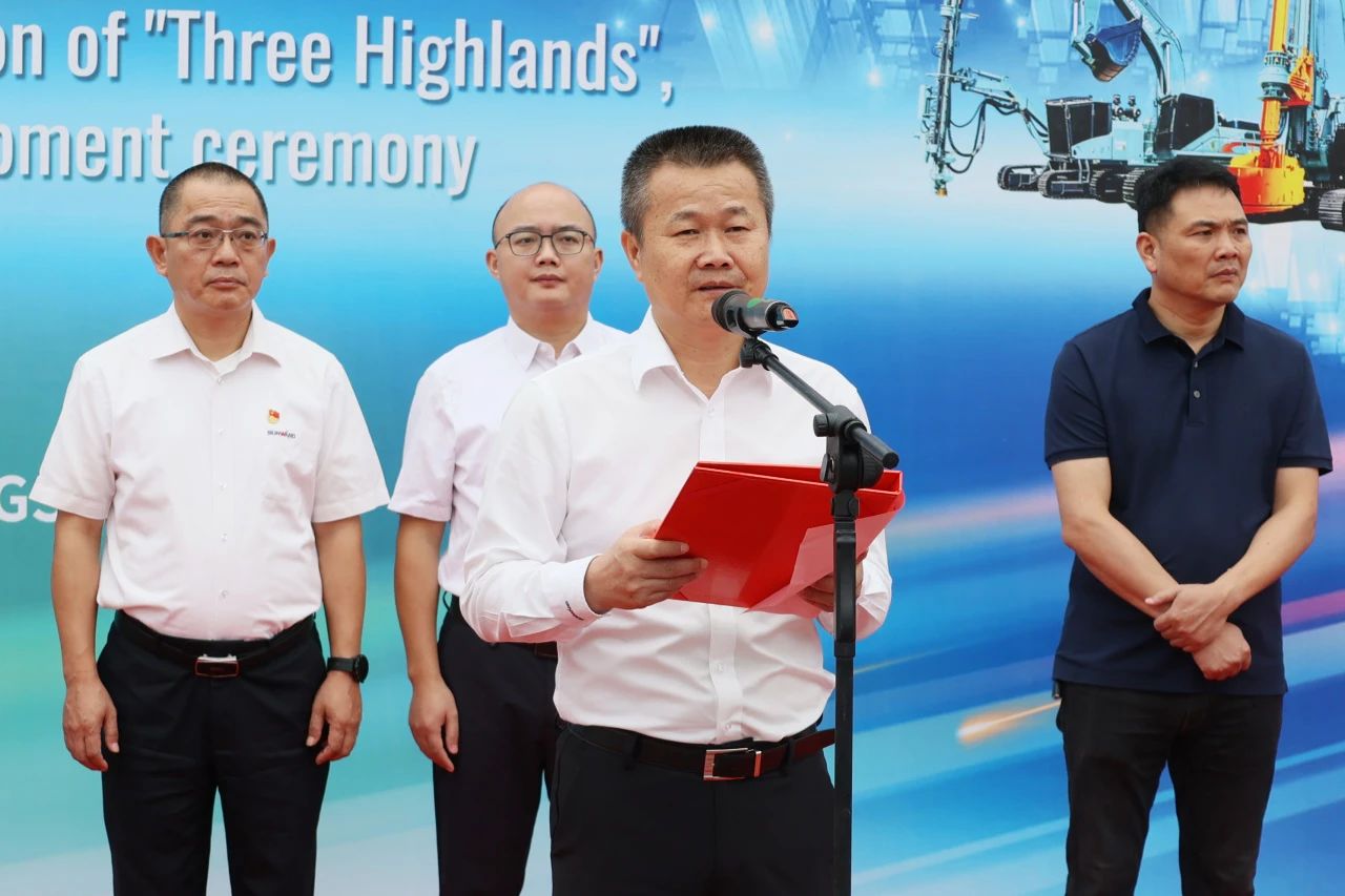 持续进军国际市场！k1体育
近百台设备集中发货