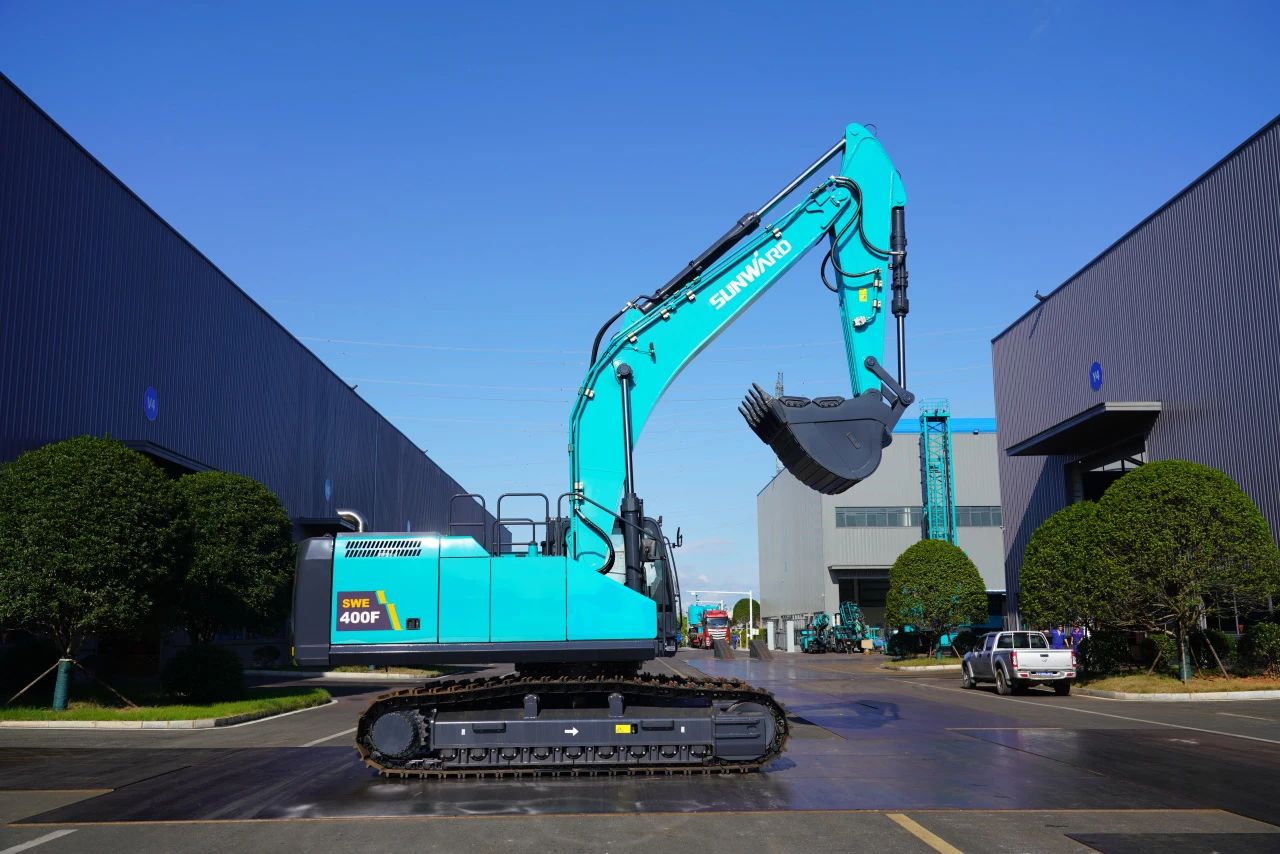 口碑超赞！k1体育
SWE400F挖掘机荣获工程机械明星产品大奖