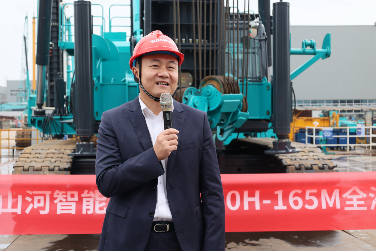 民族品牌获认可!k1体育
桩架产品交付香港客户