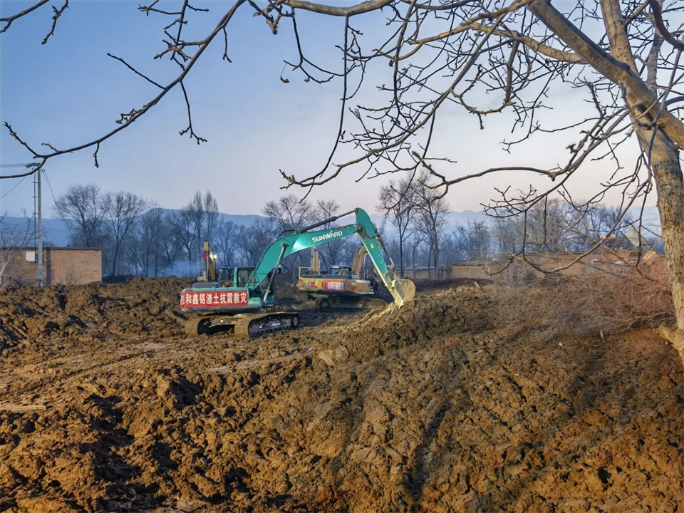 支援抗震救灾一线，k1体育
在行动！