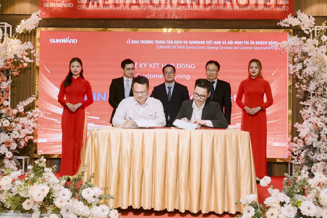 打造新标杆!k1体育
越南保障中心开业仪式暨客户答谢会圆满举行