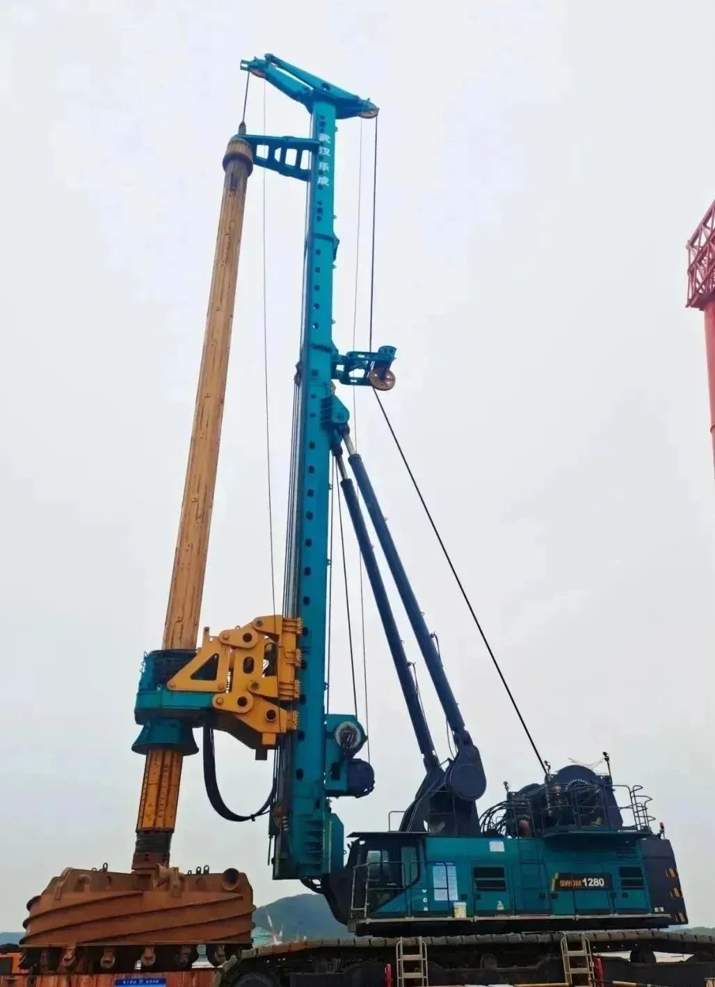 全面告捷！k1体育
超级旋挖钻机圆满完成甬舟铁路西堠门公铁两用大桥桩基施工任务