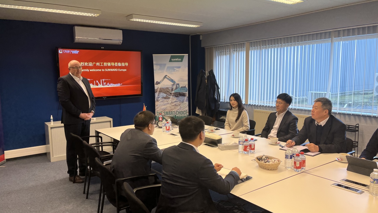 广州工控党委书记、董事长景广军率队赴k1体育
欧洲子公司考察